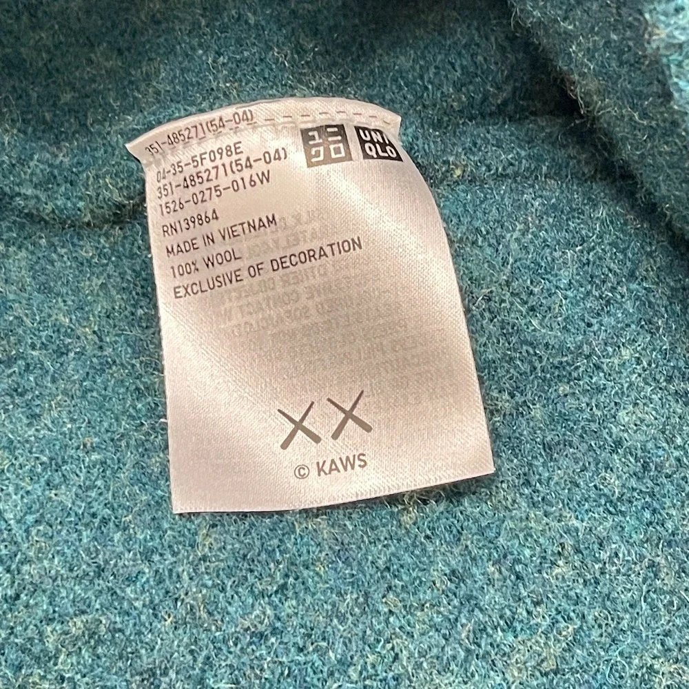 Uniqlo Kaws Women's Men Unisex Crewneck Sweater Small Medium Green 100% Wool LS